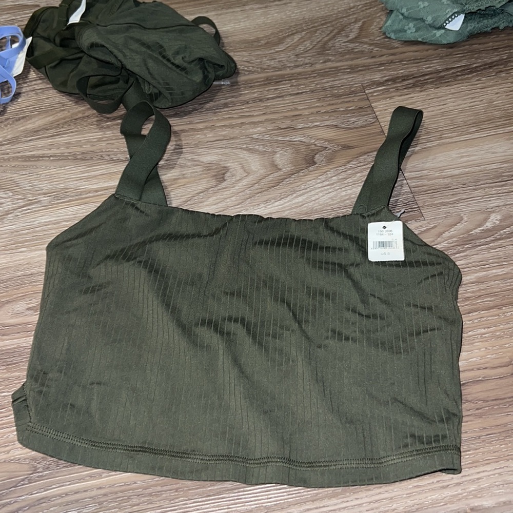 Aerie real me ribbed longline sport bra in green - Picture 2 of 4